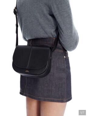 🖤 A.P.C. Betty Bag — Classic Black Leather Crossbody — Excellent Condition